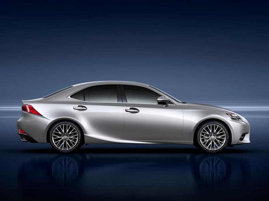  Lexus IS350 2013 года  (фото 19 из 33)